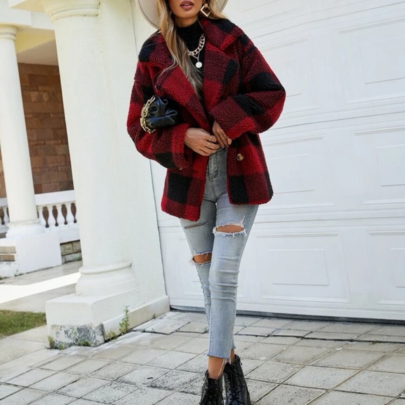 Ladies coat - Picture 2 of 8